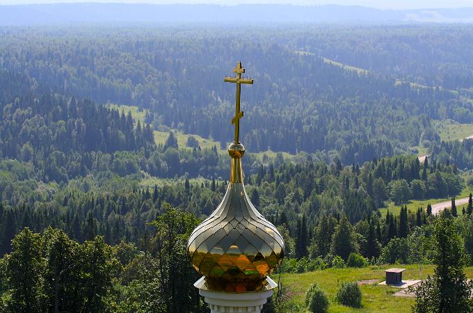 В селе Никифоровцы Винницкой области верующие отстояли свой храм