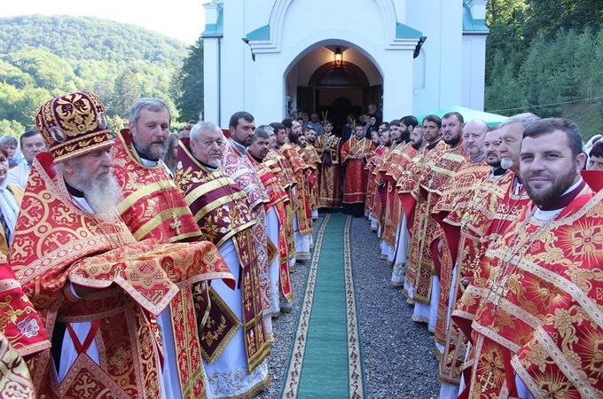 Осійський монастир молитовно вшанував свого небесного покровителя