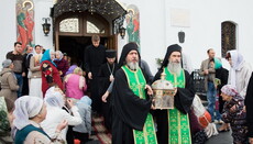 More than a hundred thousand of the faithful venerate the head of St Silouan in Minsk