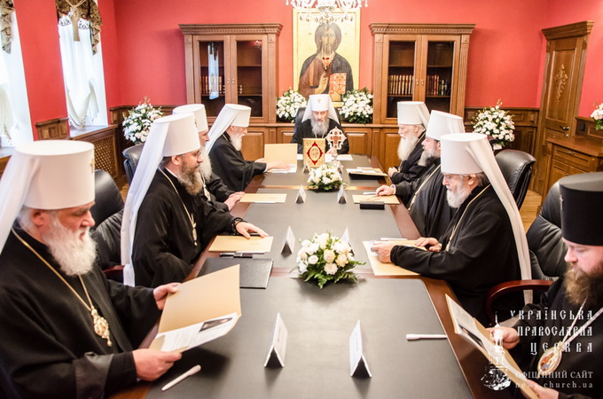 UOC Synod addresses Poroshenko on Alexander (Drabinko)’s slander