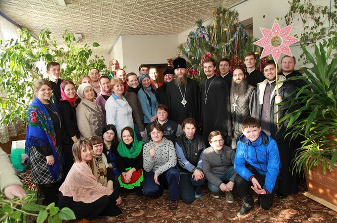 В УПЦ началась благотворительная акция «Старость – в радость» 