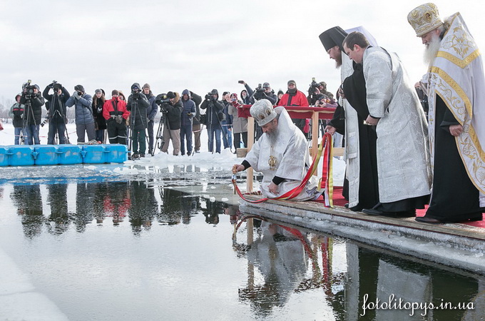 В день Крещения Господня Предстоятель УПЦ освятит воды Днепра