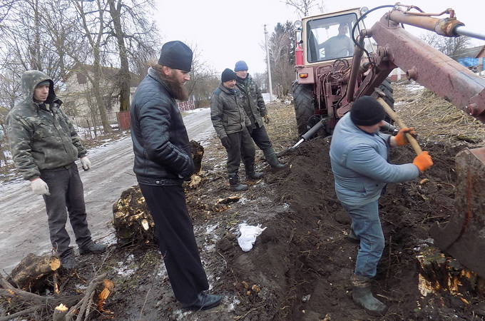 Строительство храма УПЦ в Катериновке продолжается: община просит поддержки