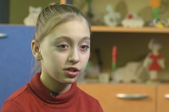 A girl from Gorlovka who was shielded by her mother from explosion: I want the war to end and people to be kind