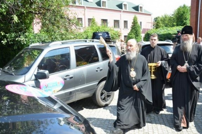 Запорожці здійснять паломницький автопробіг до святинь Сербії