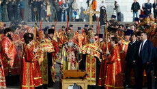 Патриарх Кирилл встретил именины у мощей Николая Чудотворца