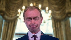 Лидер британских либералов заявил об уходе в отставку из-за религиозных убеждений