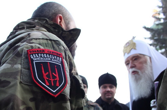 What did Ukrainian schismatics from Kiev Patriarchate and nationalists from “Right Sector” agree on?