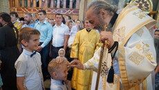 Предстоятель УПЦ зустрів чудотворну Десятинну ікону Божої Матері в Чернівцях (ФОТО)