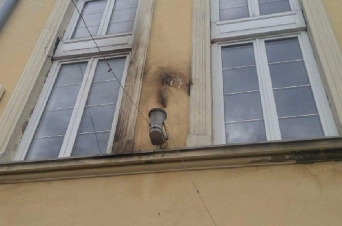 У Львові вандали кинули до синагоги «коктейль Молотова»