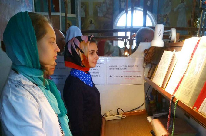 У Бахмуті в богослужінні брав участь дитячий хор