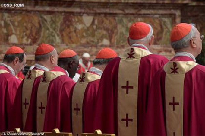 Єпископи ФРН виступили проти одностатевих «шлюбів»