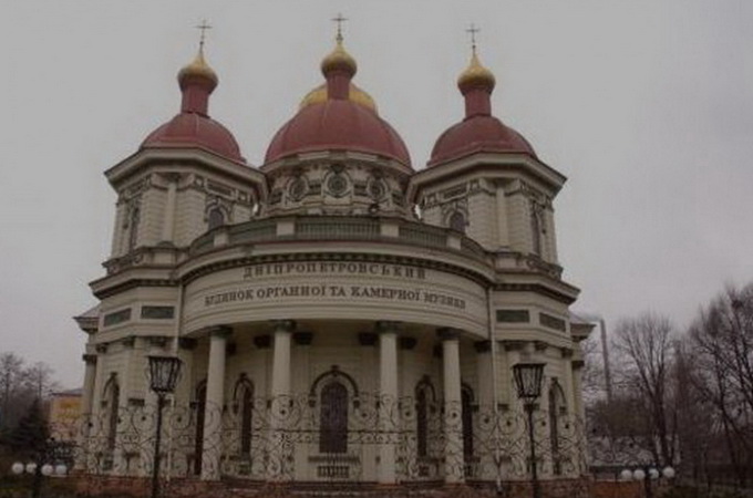 Суд не дал отнять у УПЦ храм в Днепре