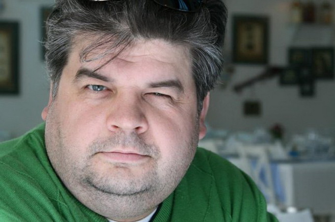 Український дипломат виступив за примусове об'єднання УПЦ з розкольниками