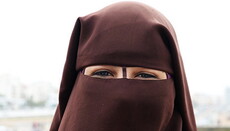 У Казахстані заборонять носити одяг «деструктивних ідеологічних течій»