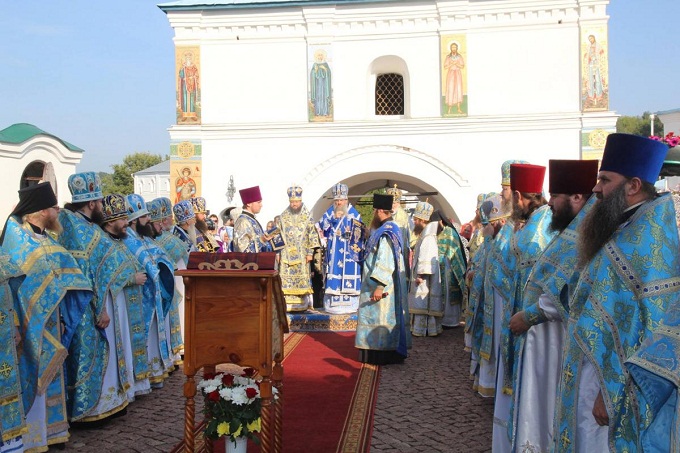 Молченский Богородичный женский монастырь отпраздновал 20-летие возрождения (ФОТО)