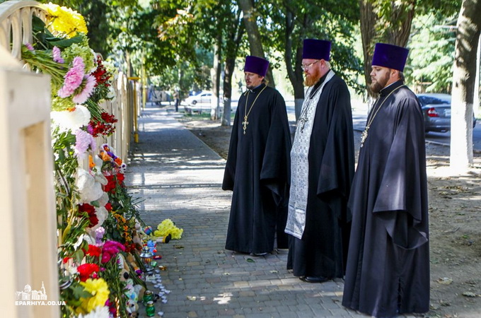 В Одесской епархии совершили панихиды по трагически погибшим детям