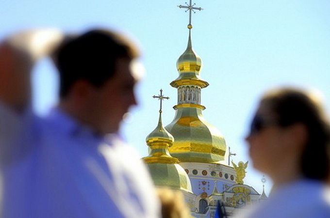 «Помісна Церква»: на якому слові ставити акцент