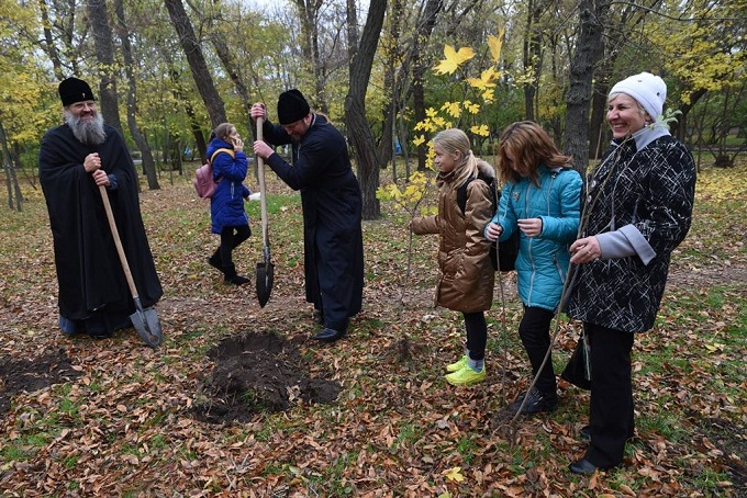 Клирики Запорожской епархии УПЦ приняли участие в этноприродной акции 