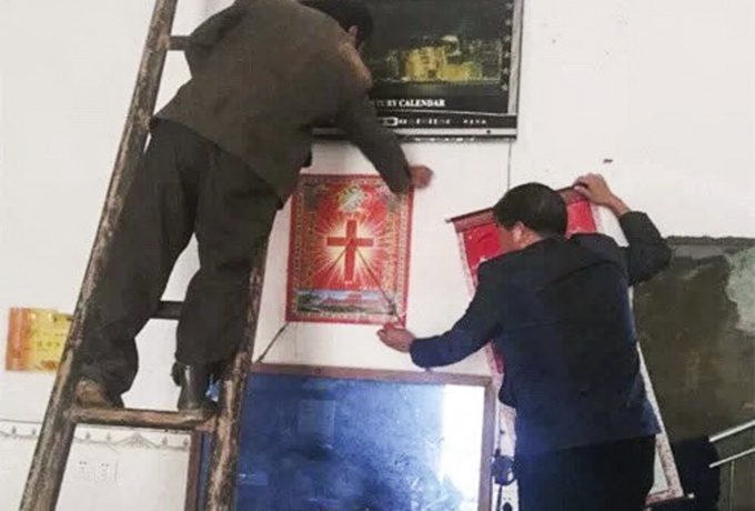 У Китаї від християн вимагають замінити ікони на портрети лідерів компартії