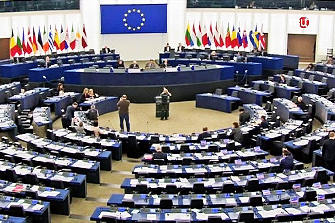 Україні потрібні нові заходи для захисту прав віруючих, – іноземні експерти