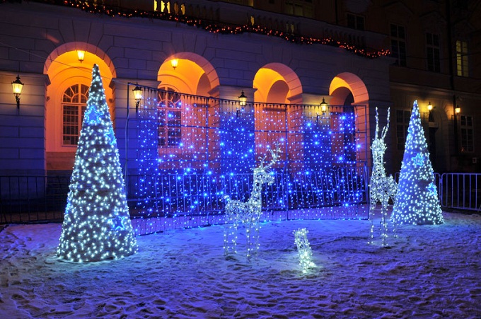 В День святого Николая в Киеве включат новогоднюю иллюминацию