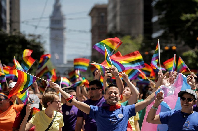 Глава австралийских католиков заявил, что геи сделали 2017 год ужасным 