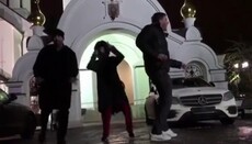 Собчак станцювала біля входу в православний храм і порівняла себе з Pussy Riot (ВІДЕО)