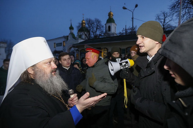 Обережно: є бажання використати церковний фактор у політичній боротьбі