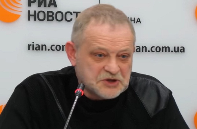 Продолжается системная травля Украинской Православной Церкви, – эксперт (ВИДЕО)