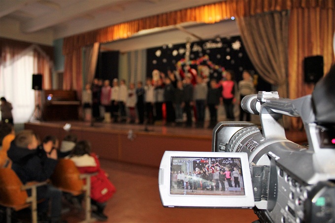 Дитяча православна телестудія збирає гроші на будівництво храму