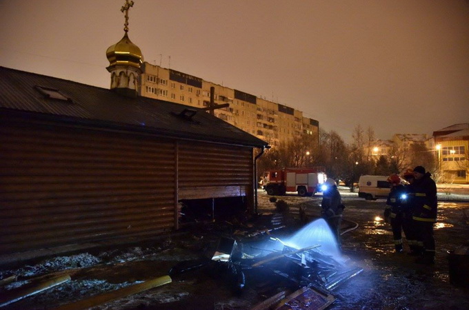 Епархия считает пожар во львовском храме УПЦ поджогом