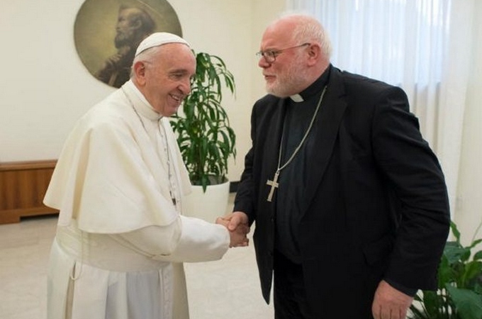 Кардинал-радник папи римського виступив за благословення одностатевих пар