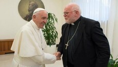 Кардинал-советник папы римского выступил за благословение однополых пар