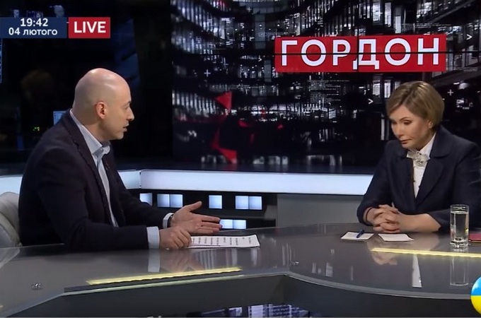 Відомий телеведучий назвав радикалів С14 «російською агентурою»