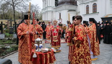 В Лавре вознесли молитвы о почившей настоятельнице Флоровского монастыря