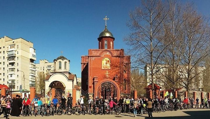 Велопробіг в Мелітополі стартував від Свято-Георгіївського храму