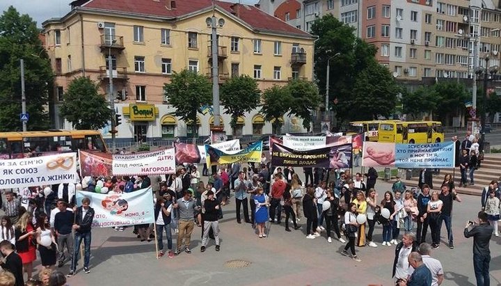 Марш проти абортів в Івано-Франківську