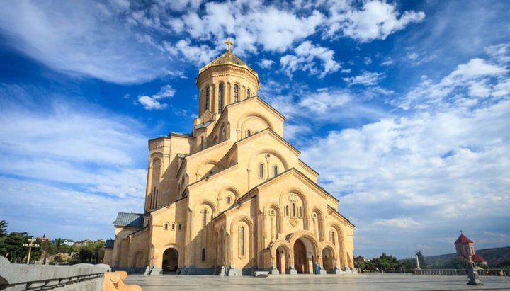 Главный собор Грузинской Православной Церкви – Цминда Самеба в Тбилиси