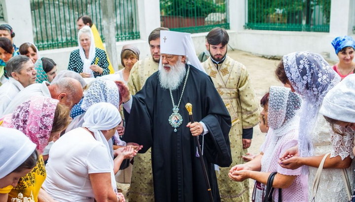 Численні віряни зібрались на святкові богослужіння в храмах Одеської єпархії