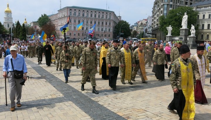 «Крестный ход» УПЦ КП в  Киеве в 2017 году