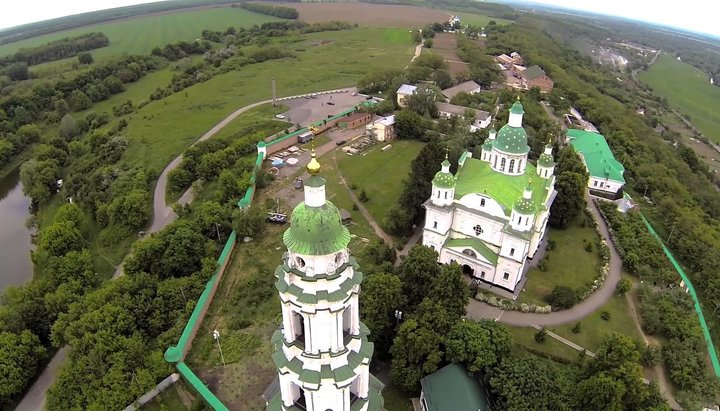 Спасо-Преображенський Мгарський монастир