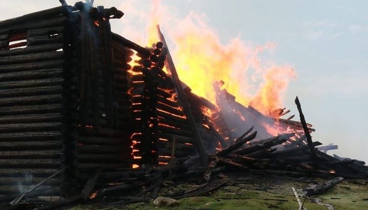 Пожежа в Успенській церкві села Кондопога