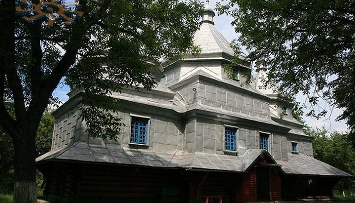 The Church of the Dormition of the Theotokos in the village of Stary Gvozdets