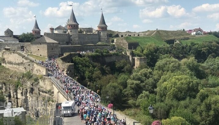 A cross procession to the Pochaev Lavra from Kamenets-Podolsky