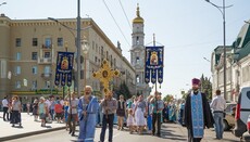 В Харькове верующие УПЦ отпраздновали Успение Богоматери крестным ходом