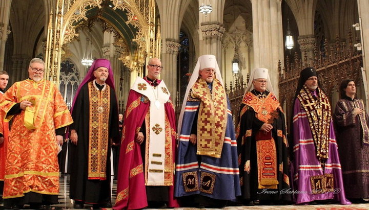 Спільна молитва уніатів, католиків і представника Фанару в соборі святого Патрика в 2017 році