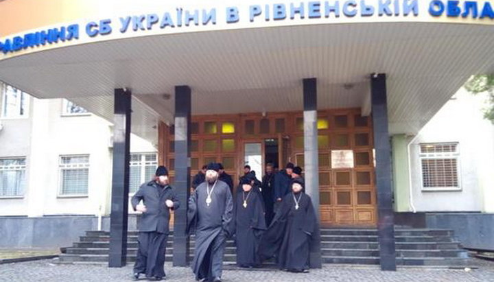 The National Security Service Office in the Rovno region accused the priests of the Rovno and Sarny eparchies of treason