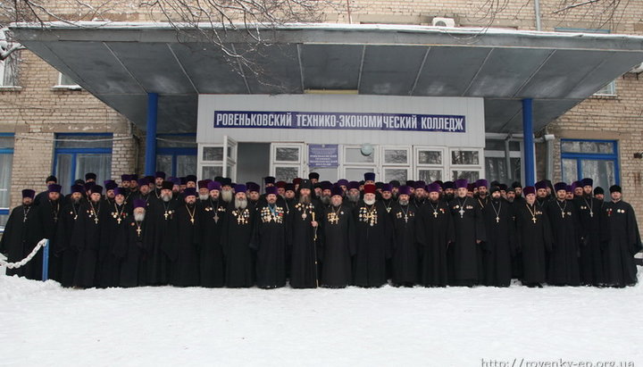 Ежегодное собрание священства Ровеньковской епархии