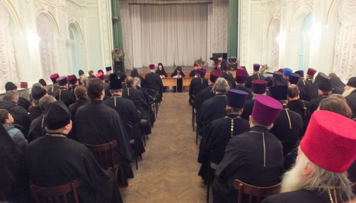 A general clergy meeting of the Kamenka eparchy